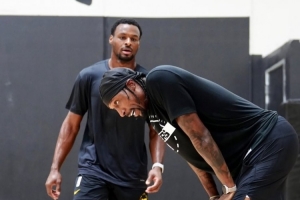 nba季中锦标赛直播_nba季中锦标赛在线直播_免费观看nba季中锦标赛直播